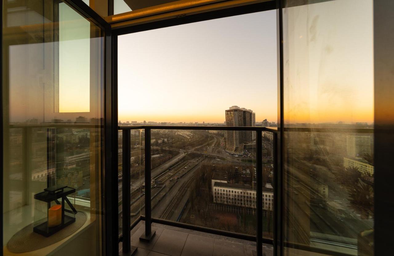 Victory-21 Luxury Apartment Center Kiev Luaran gambar
